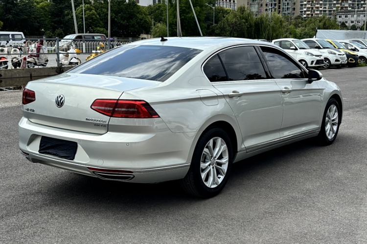 Used Volkswagen Magotan 2019 330TSI DSG Luxury Model China V Standard
