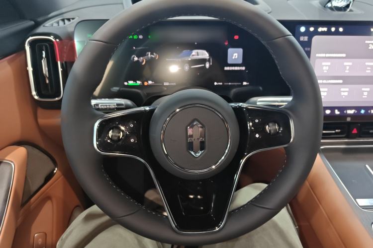 Used Hima AITO M8 2025 Extended-Range Max+ Version 53.4 kWh 6-Seater Edition