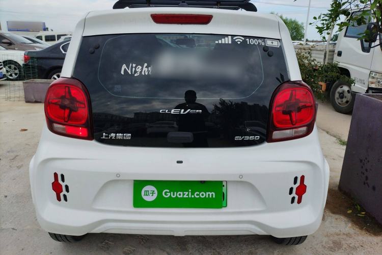 Used Roewe Clever 2021 302 km New Four-Seater Super-Efficient Version
