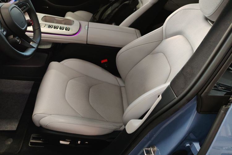 Used  SU7 2024 Four-Wheel Drive Ultra-Long Range Advanced Intelligent Driving Max Edition
