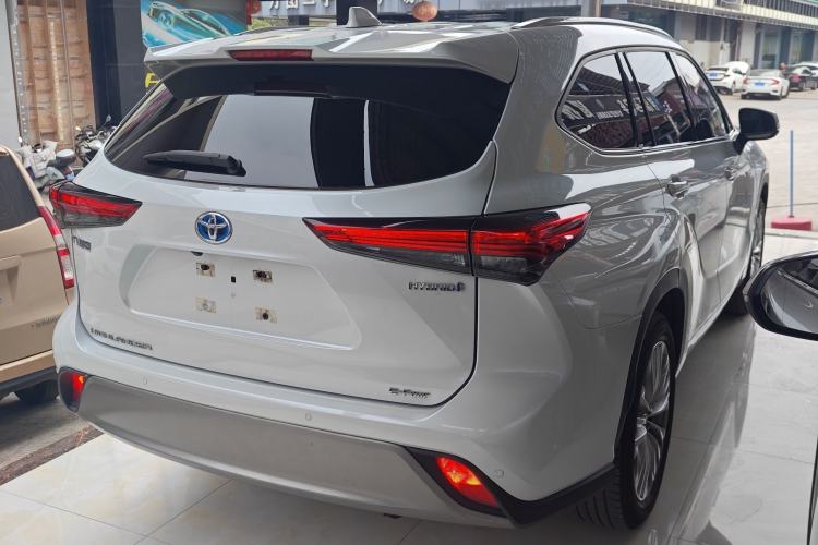 Used Toyota Highlander 2022 Dual-Engine 2.5L Four-Wheel Drive Prestige Version 7 Seats