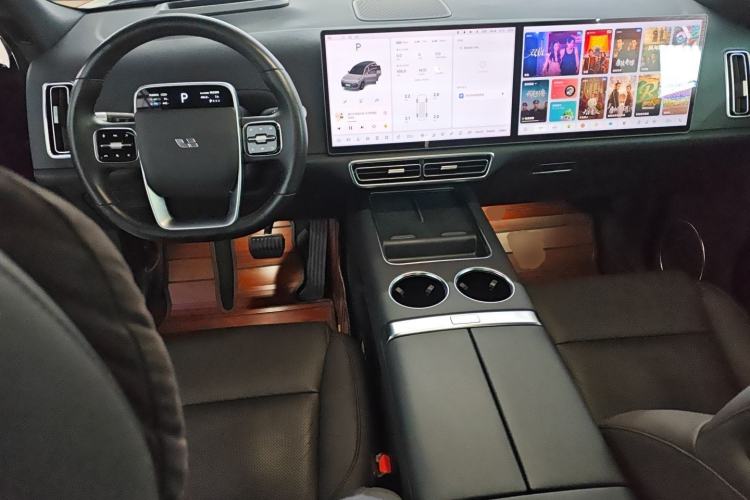 Used Li Auto L8 2023 Pro Model
