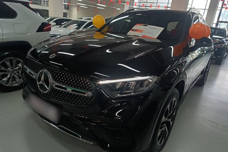 Used Mercedes-Benz GLC 2023 GLC 260 L 4MATIC Luxury Model 5 Seats
