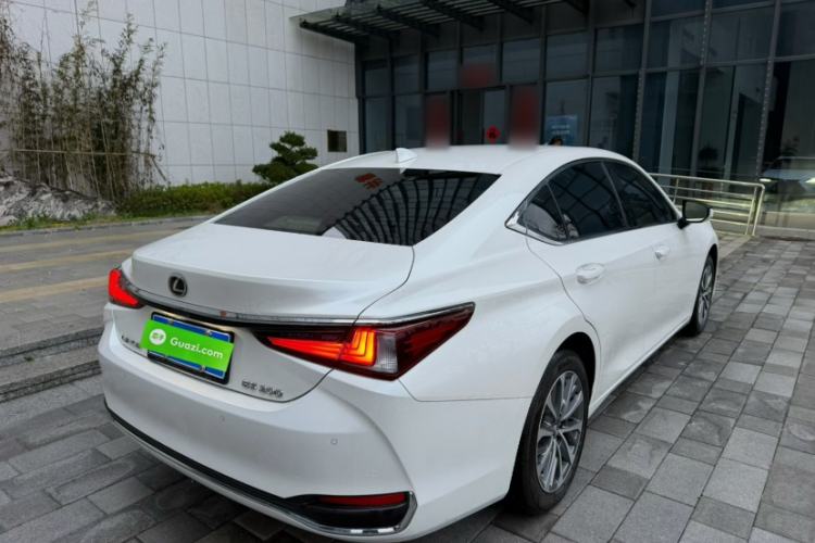 Used Lexus ES 2023 200 Luxury Edition
