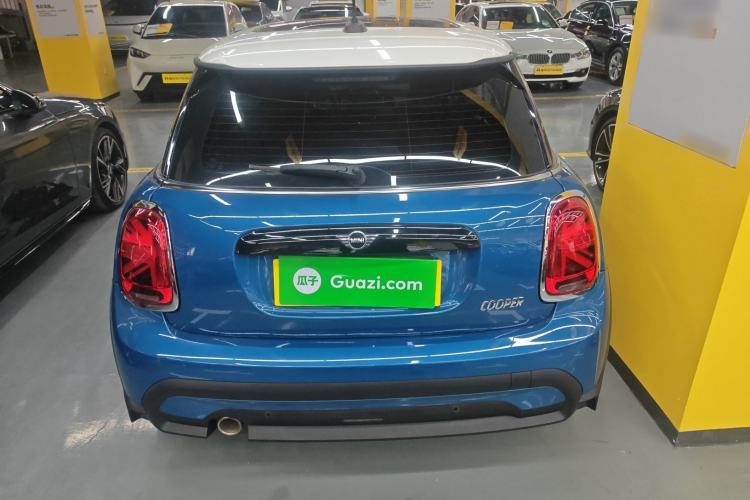 Used MINI MINI 2022 1.5T COOPER Classic Edition
