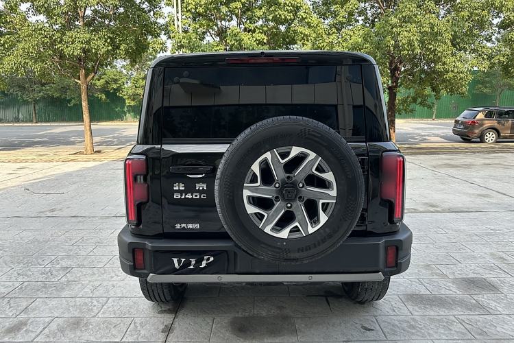 Used Beijing Auto BJ40 2024 2.0T All-New Urban Hunter Edition Chivalrous Style
