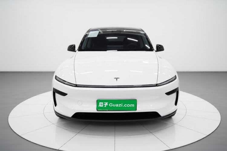 Used Tesla Model Y 2025 Long-Range All-Wheel Drive First Edition