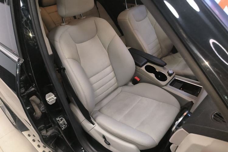 Used Mercedes-Benz GLK-Class 2015 GLK 260 4MATIC Dynamic Edition Ultimate Version
