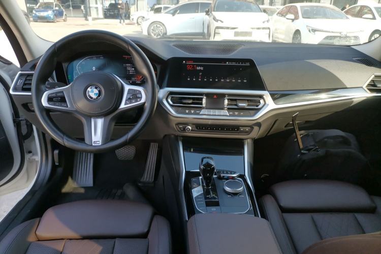 Used BMW 3 Series 2022 Restyled 320Li M Sport Package
