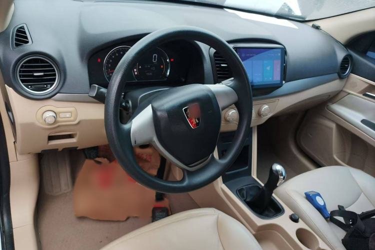 Used Roewe 350 2015 1.5L Manual Luxury Sunroof Edition
