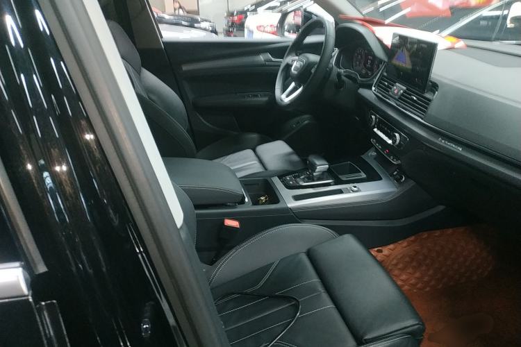 Used Audi Q5L 2022 40T Fashionable and Dynamic Model