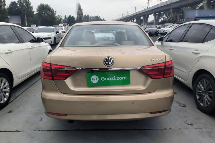 Used Volkswagen Lavida 2013 Restyled Classic 1.6L Automatic Comfort Edition
