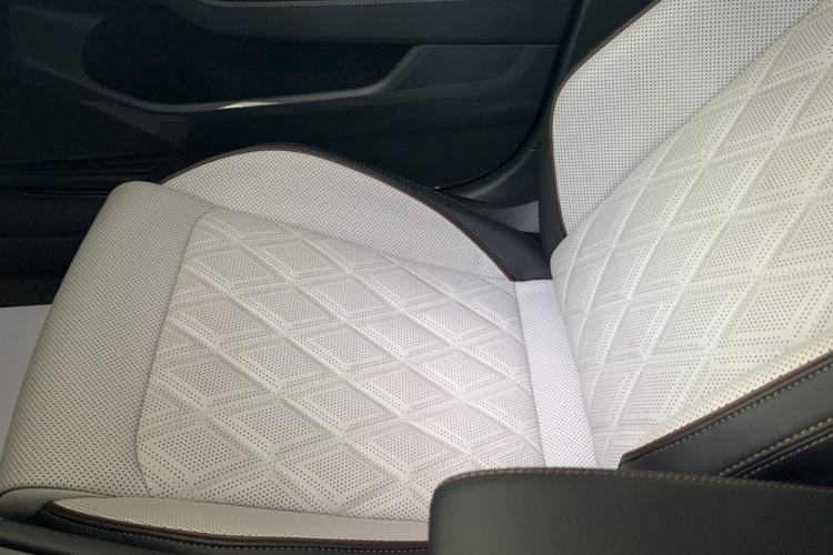 Used Volkswagen Magotan 2023 2 Million Units Limited-Edition 380TSI DSG Flagship Version