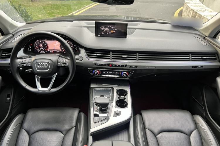 Used Audi Q7 2016 45 TFSI Technology Edition
