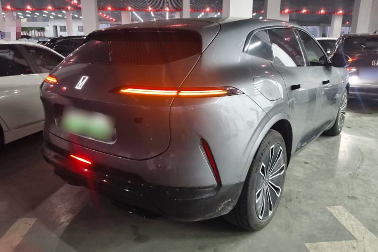 Used  07 2024 Max Extended-Range Edition
