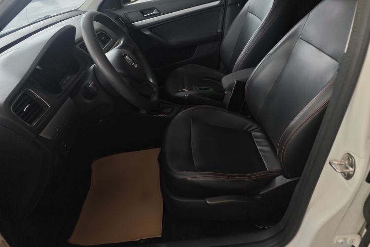 Used Volkswagen Lavida 2017 1.6L Automatic Fashion Edition
