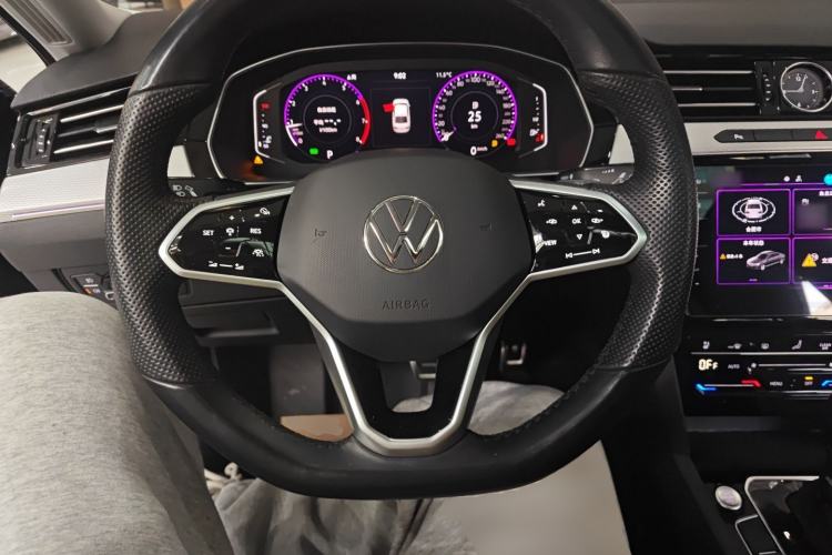 Used Volkswagen Magotan 2023 2 Million Units Commemorative Edition 330TSI DSG Luxury Version