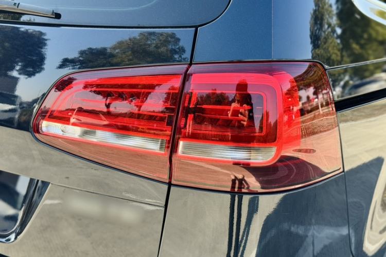 Used Volkswagen Sharan 2018 380TSI Comfort Edition 7-Seater
