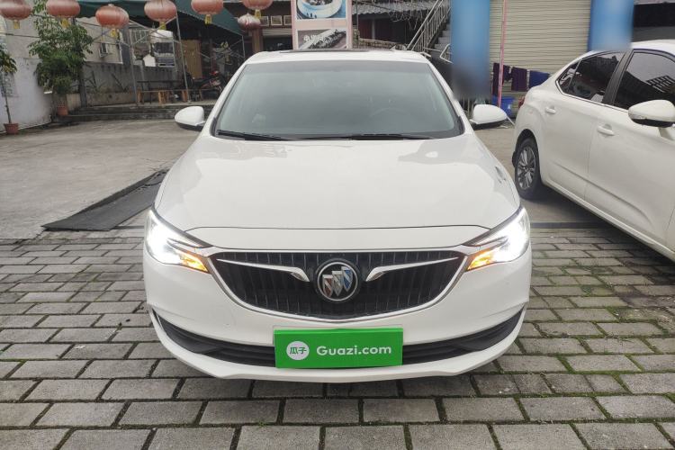 Used Buick GT 2018 18T Automatic Elite Model

