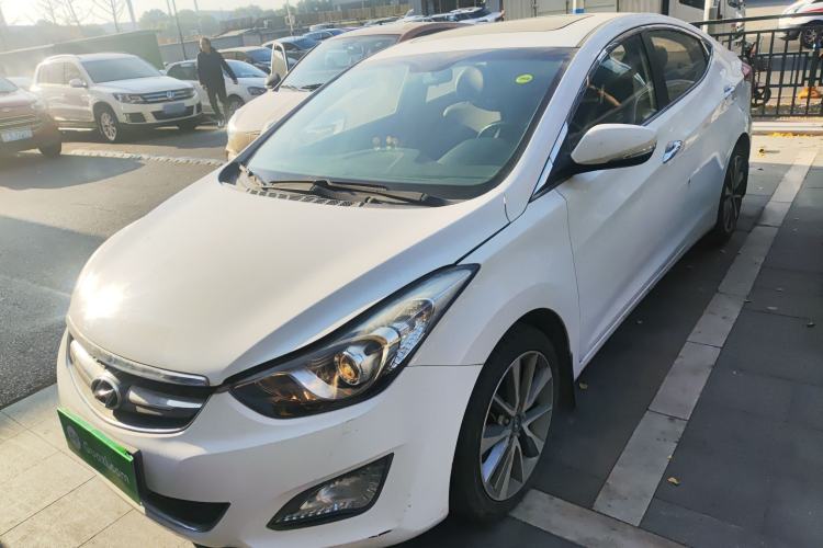 Used Hyundai Elantra 2015 1.6L Automatic Leading Model