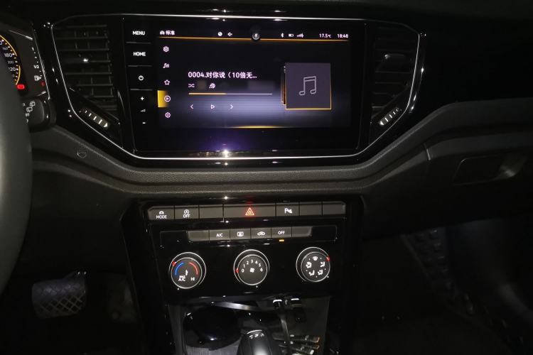 Used Volkswagen T-ROC 2021 280TSI DSG Two-Wheel Drive Comfort Connect Edition