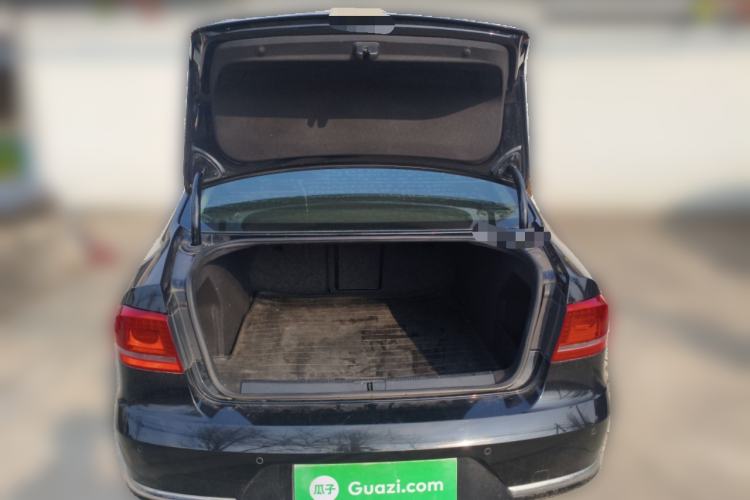 Used Volkswagen Magotan 2015 Revised Version 2.0 TSI Prestige Edition