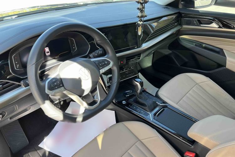 Used Volkswagen Passat 2022 330TSI Starry Elite Edition
