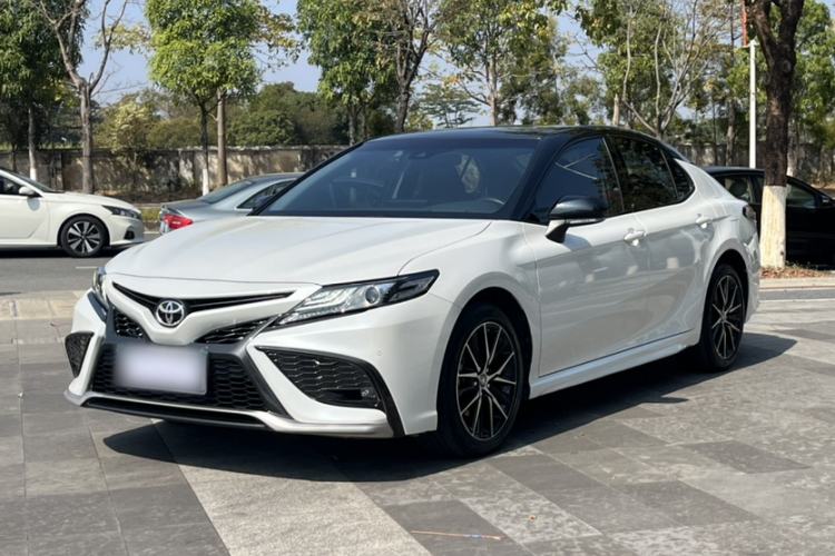 Used Toyota Camry 2023 2.0S FENGSHANG Edition