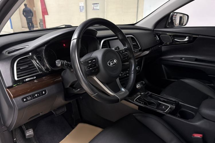 Used Kia K4 2014 1.8L Automatic DLX
