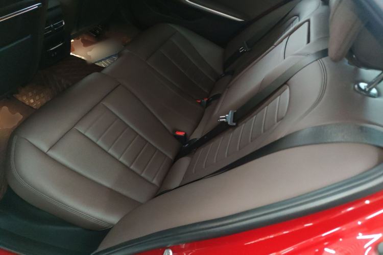 TDK.VehicleDetails.img