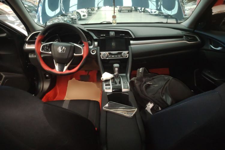 Used Honda Civic 2019 220TURBO CVT Dynamic Edition China V
