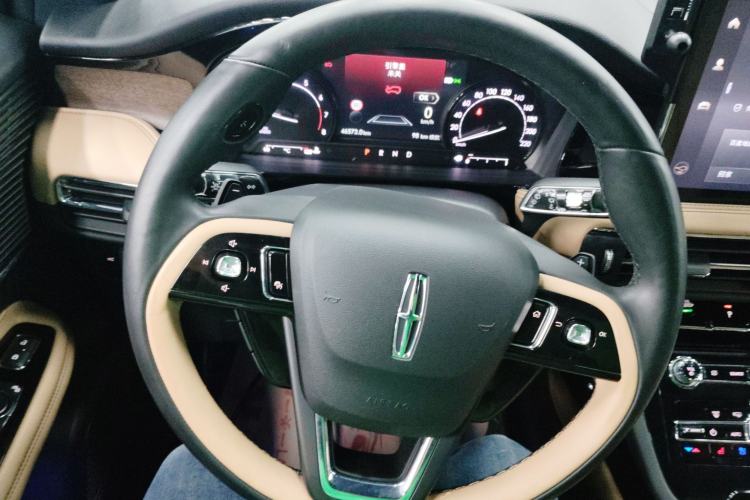 Used Lincoln Corsair 2021 2.0T Two-Wheel-Drive Luxury Edition