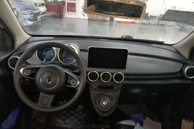 Used ORA Black Cat 2019 351 km Family Edition