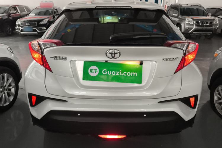 Used Toyota IZOA 2021 2.0L Enjoy Edition
