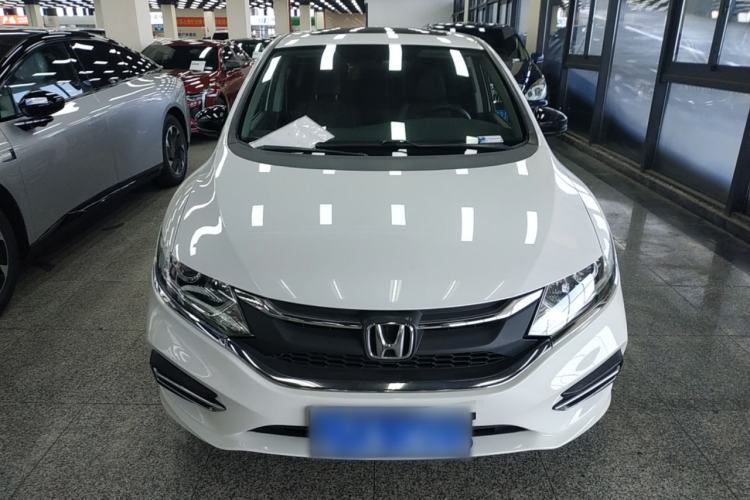 Used Honda Jade 2017 1.8L automatic Comfort version 5 seats
