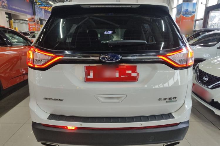 Used Ford Edge 2018 Facelifted EcoBoost 245 Two-Wheel-Drive Platinum Edition 5 Seats China V Emission Standard
