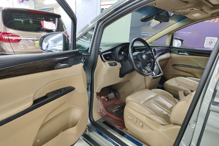 Used Buick GL8 2017 ES 28T Luxury Model China V Standard
