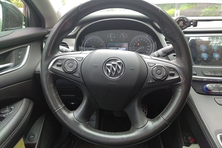 Used Buick LaCrosse 2016 Revised Version 28T Elite Edition
