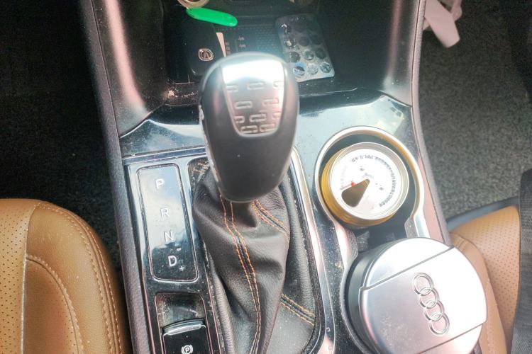 Used Changan CS95 2017 2.0T Two-Wheel Drive Zhitu Edition