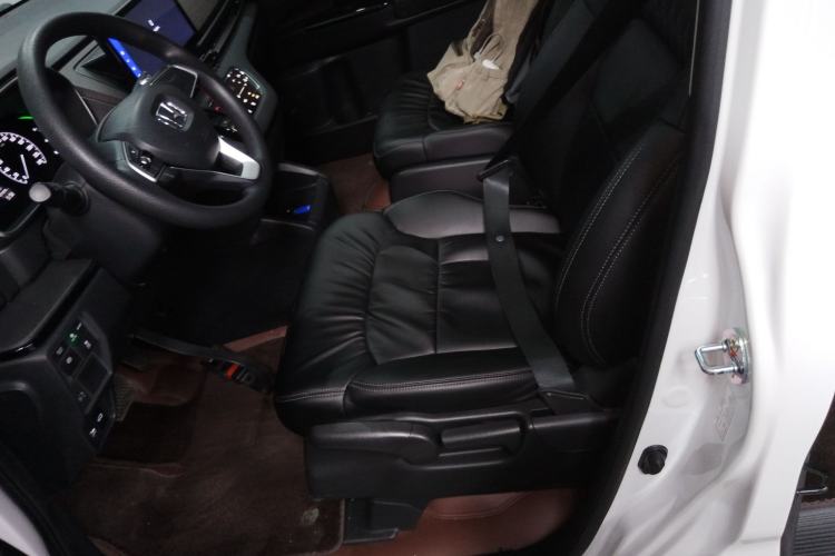 Used Honda Odyssey 2022 2.0L eHEV Sharp Enjoyment Edition
