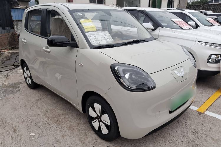 Used Wuling Hongguang MINIEV 2025 Four-Door Version Advanced Edition
