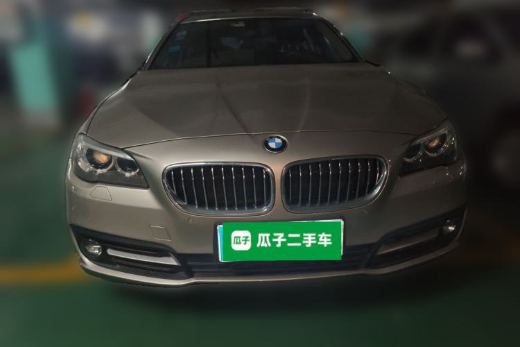 Used BMW 5 Series 2014 525Li Leading Model
