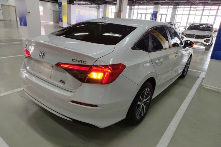 Used Honda Civic 2023 240TURBO CVT Dynamic · Center Stage Special Edition
