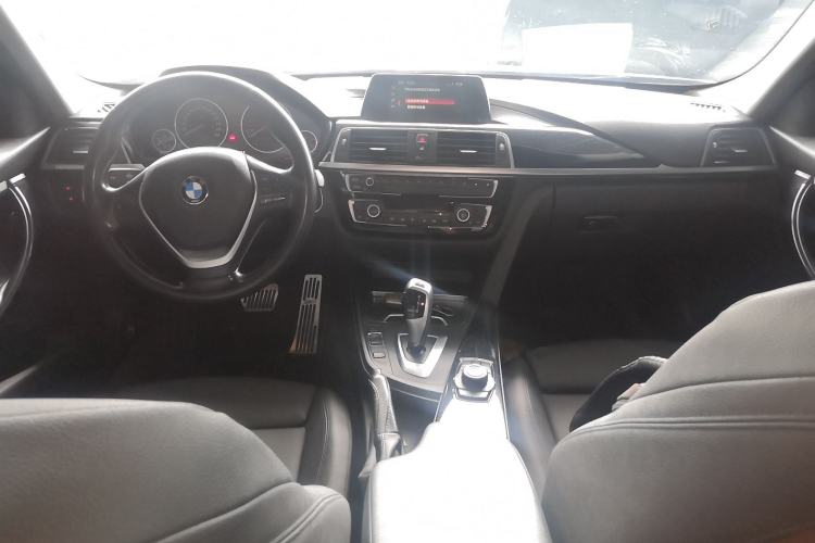 Used BMW 3 Series 2018 318Li
