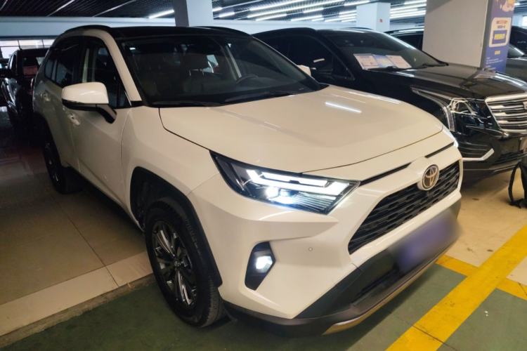 Used Toyota RAV4 2023 2.0L CVT Two-Wheel Drive Fashion Plus Edition
