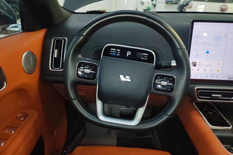 Used Li Auto L8 2023 Max model
