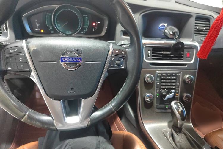 Used Volvo S60 2014 S60L T5 Intelligent Drive Edition
