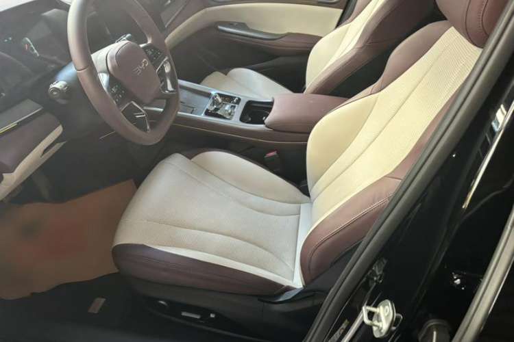 Used BYD Seal 2023 DM-i 1.5L 121km Prestige Model
