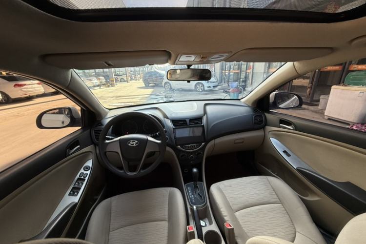 Used Hyundai Verna 2014 1.4L Automatic Leading-Edge GLX
