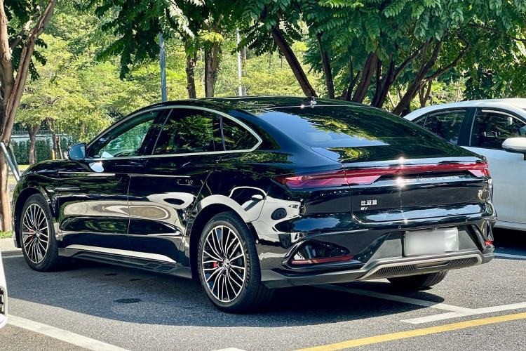 Used BYD Han 2025 EV with 701 km of Laser Radar-Enabled Intelligent Driving